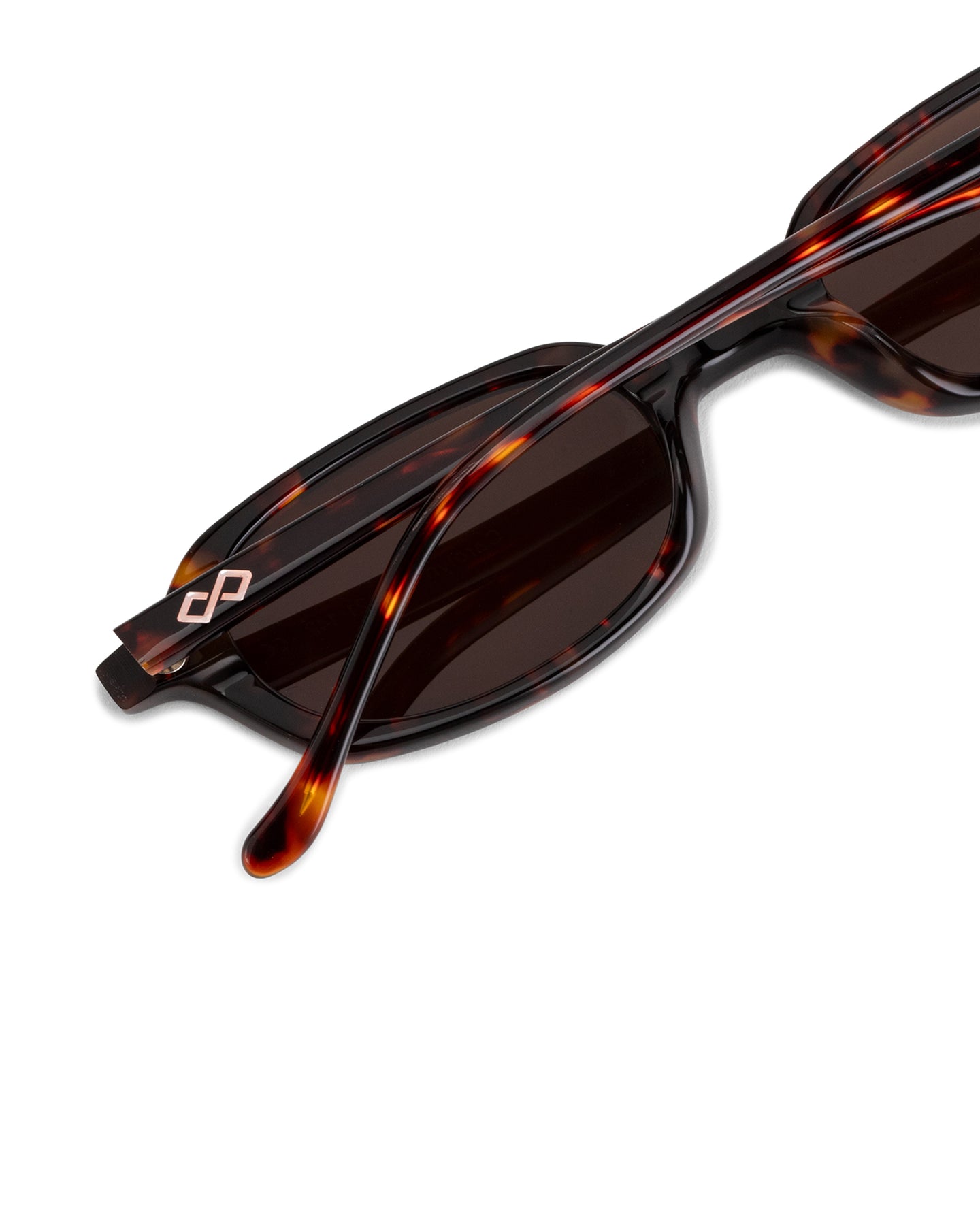 Discover Carolyn Tortoise Sunglasses for Women – Stylish UV Protection, Available in USA, UK, Canada & UAE